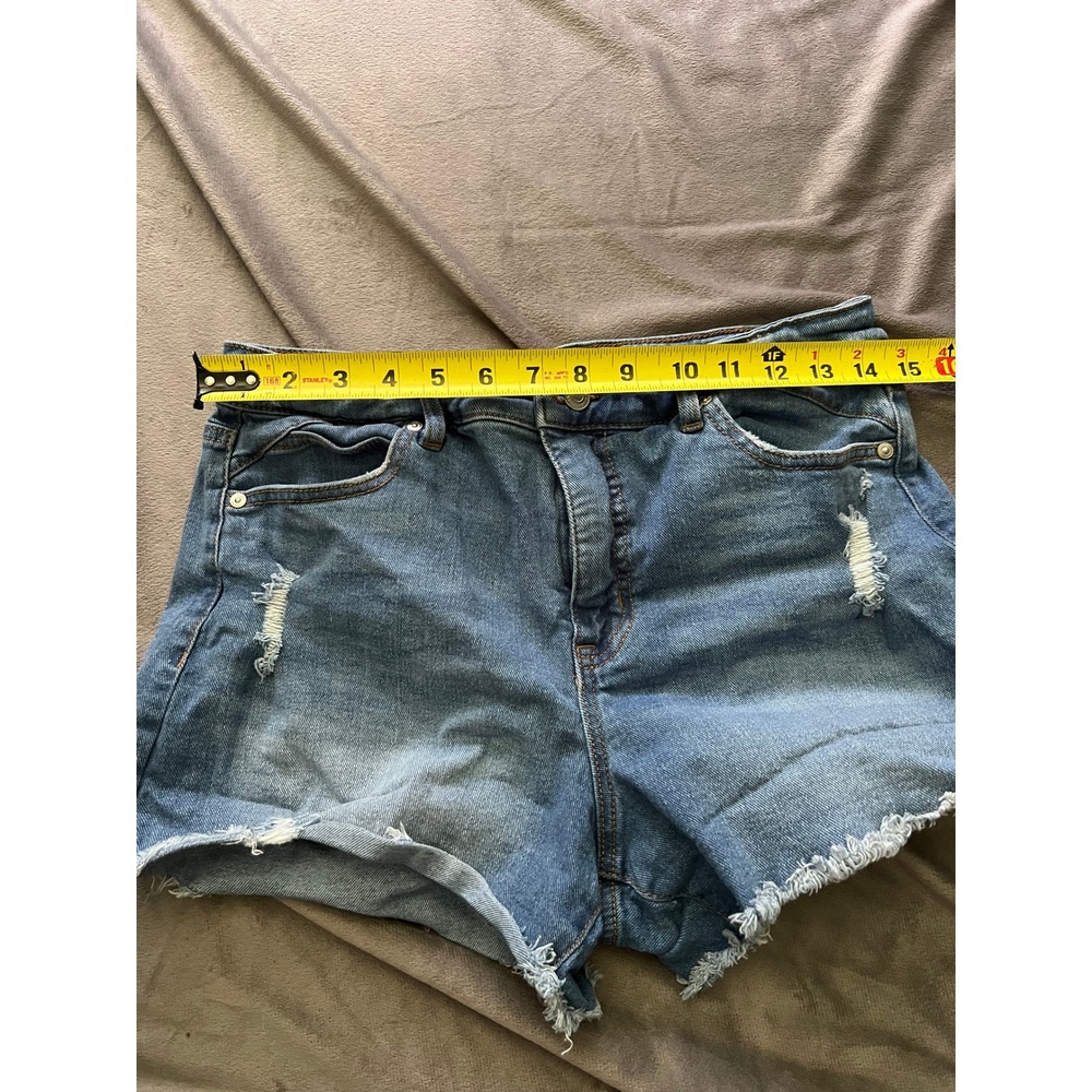 Sofia Jeans by Sofia Vergara Chi Short Distressed Denim Cut Off Medium Wash 6 - Picture 7 of 8